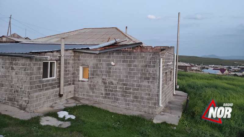Будет ли оказана помощь жителям, пострадавшим от града и ветра?