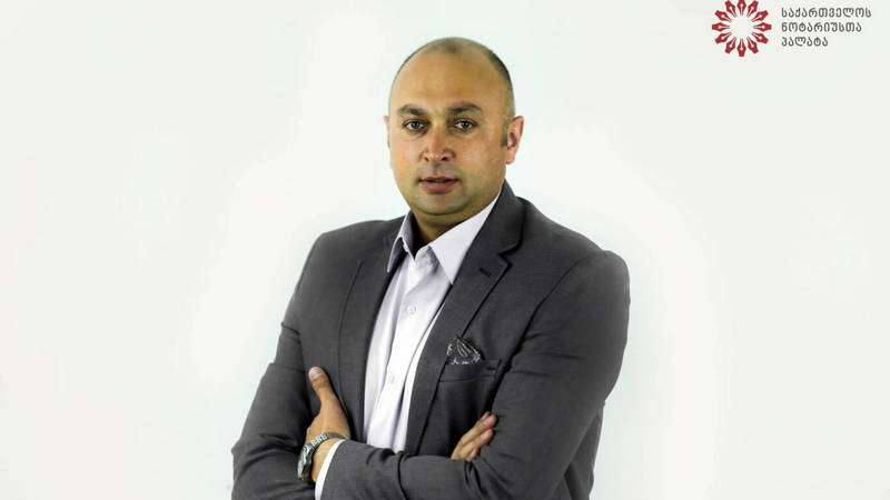 Ռոման Կոստանյանին շնորհվել է «Պատվավոր նոտար» կոչումը