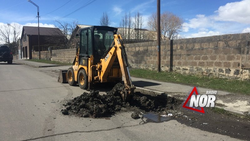 Պուշկին փողոցում սկսվել են ջրատարի վերանորոգման աշխատանքները