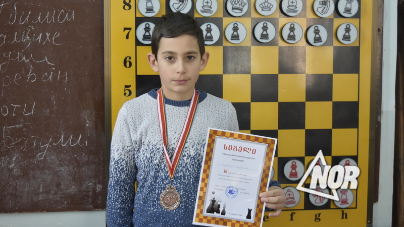 Андраник Гукасян занял третье место  в чемпионате региона по шахматам