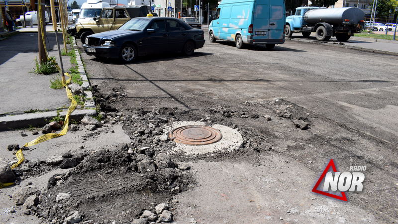 Восстановлен канализационный люк на ул. Пушкина